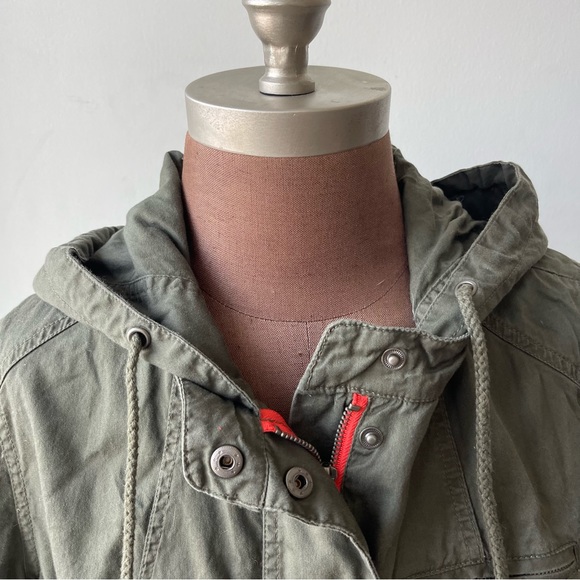 Converse one star utility military style woman’s jacket military green - Picture 6 of 7